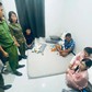 Đồng Nai bắt quả tang nhóm nam nữ 'bay lắc' ma túy trong phòng ngủ