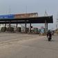 Trạm thu phí trên QL51 bỏ không, cản trở giao thông