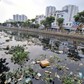 Kênh đầy rác, tắc nghẽn gây ô nhiễm