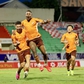 Bảng xếp hạng V-League mới nhất: HAGL thắng nhưng chưa thoát hiểm, cực bất ngờ vị trí của Thanh Hóa