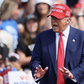 Ông Donald Trump chặn đường tài năng công nghệ đến Mỹ