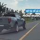 Nữ tài xế lái xe bán tải vượt ẩu, bị CSGT phạt 5 triệu đồng