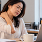 Sau tuổi 40: Ngồi lâu mỗi ngày ảnh hưởng sức khỏe thế nào?