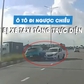 Xe taxi quyết không nhường đường ô tô đi ngược chiều, dẫn đến tai nạn đối đầu