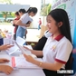 Nhiều việc làm lương 10-12 triệu đồng/tháng, có việc thu nhập 100 triệu đồng