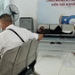 Sử dụng điện thoại nơi công cộng, nên có ý tứ