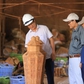 Vỏ quế Trà Bồng làm nên đôi lục bình 'khổng lồ'