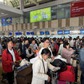Sân bay Nội Bài đông nghẹt chiều mùng 4 tết