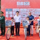 Trao xe đạp cho học sinh nghèo Buôn Đôn