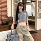 Khẳng định phong cách riêng cùng quần jeans rách