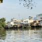 Dồn sức di dời nhà trên và ven kênh rạch