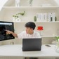 Biến gian phòng nhà bạn thành văn phòng di động với màn hình LG Smart Monitor Swing