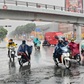 Nam bộ sắp vào mùa mưa, miền Bắc và miền Trung chuẩn bị đón nắng nóng