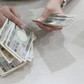 Giá USD hôm nay 4.5.2026: Giảm nhẹ trong khi yen Nhật tăng mạnh