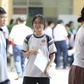 Thi tốt nghiệp THPT 2026: Xem gợi ý giải đề thi môn vật lý tại đây
