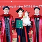 Lễ tốt nghiệp đặc biệt của nữ thạc sĩ: ngày nhận bằng có thêm người đồng hành