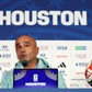 Đội tuyển Bồ Đào Nha có biến khiến HLV Martinez phải vội vã giải thích, Ronaldo viết tâm thư