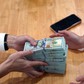 Giá USD hôm nay 2.6.2026: Đô tự do giữ đà tăng