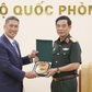 Đại tướng Phan Văn Giang tiếp quyền Bộ trưởng Bộ Hải quân Mỹ