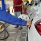 Giá xăng dầu hôm nay 23.6.2026: Quay đầu giảm 3%, kéo xăng trong nước giảm sâu?