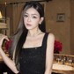 Tỏa sáng đêm tiệc với trang phục đính sequin lấp lánh