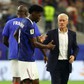 HLV Deschamps trách Pháp kém nguy hiểm vì chơi dưới sức, chê luôn trọng tài 'không đủ trình độ'