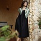 Đầm suông giấu dáng, khoe nét duyên thầm phóng khoáng, tự tin