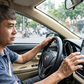 Tài xế lớn tuổi nên chọn ứng dụng Waze hay Google Maps?