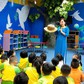 Người trẻ dạy con về hòa bình từ một căn phòng đặc biệt