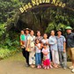 Cho con 'ăn bờ ngủ bụi' hàng ngàn km trước ngày tựu trường