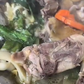 Đắk Lắk: Tạm đình chỉ cơ sở nấu tiệc có món gà nghi có dòi