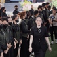 Từ cô gái giao vài hộp đồ ăn đến phục vụ hàng ngàn tiệc cưới miền Tây