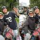 Đang nói tiếng Việt, chàng trai Hàn Quốc bất ngờ khi người bán dạo đáp bằng tiếng Hàn