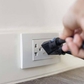 8 thiết bị điện tử nên rút phích cắm điện trước khi đi ngủ