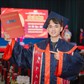 Sinh viên giỏi toàn khóa và lời hứa xúc động với mẹ