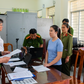 Công an tỉnh Vĩnh Long bắt nữ bị can lừa đảo đáo hạn ngân hàng