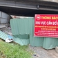 Đổ rác ngay dưới biển cấm