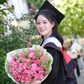 Nữ sinh khiến hội trường lặng đi với lời cảm ơn bố mẹ trong ngày tốt nghiệp