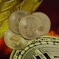 Giá Bitcoin hôm nay 25.8.2026: Tiến sát 80.000 USD rồi quay đầu giảm