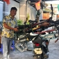 Thầy giáo ‘đồng nát’ và những chuyến xe trao cơ hội đến trường