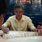 Đầu tư vào vàng hay gửi tiết kiệm?