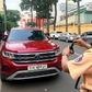 Đỗ ô tô gần ngã tư, cách bao nhiêu mét mới đúng luật?