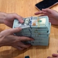 Giá USD hôm nay 13.9.2026: Lao dốc cùng euro, bảng Anh
