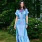 Sở hữu vẻ ngoài thanh thoát, nữ tính với đầm suông từ lụa và linen