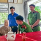 Người giữ bình yên, thắp lửa yêu thương