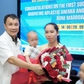 Bé trai 18 tháng tuổi hiến tủy cứu sống chị gái 4 tuổi