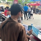 Áp lực nặng nề khi sống cùng gia đình trong những ngày thất nghiệp