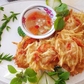 Mùa đông xa xứ nhớ bánh tôm Hồ Tây