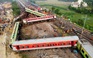 Người sống sót trong tai nạn đường sắt Ấn Độ: 'Chúng tôi tưởng mình đã chết'