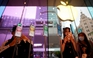 CEO Tim Cook tin iPhone với AI được ra đời để 'cứu nhân loại'